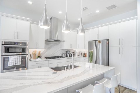Villa ou maison à vendre à Orlando, Floride: 5 chambres, 386.19 m2 № 2239963 - photo 18