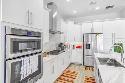 Villa ou maison à vendre à Orlando, Floride: 5 chambres, 386.19 m2 № 2239963 - photo 19