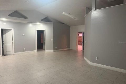 Villa ou maison à vendre à Tampa, Floride: 3 chambres, 152.82 m2 № 1886407 - photo 5