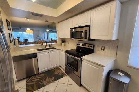 Condominio en alquiler en Bradenton, Florida, 2 dormitorios, 103.86 m2 № 1540122 - foto 7