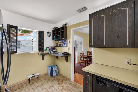 Villa ou maison à vendre à Miami Shores, Floride: 3 chambres, 266.26 m2 № 2069397 - photo 20