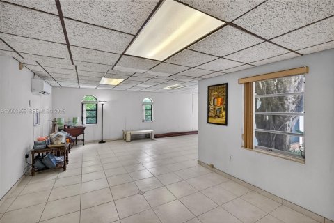 Villa ou maison à vendre à Miami Shores, Floride: 3 chambres, 266.26 m2 № 2069397 - photo 27