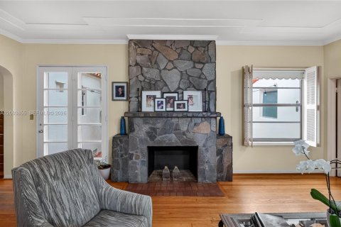 Villa ou maison à vendre à Miami Shores, Floride: 3 chambres, 266.26 m2 № 2069397 - photo 8