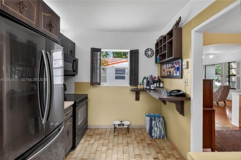 Villa ou maison à vendre à Miami Shores, Floride: 3 chambres, 266.26 m2 № 2069397 - photo 21