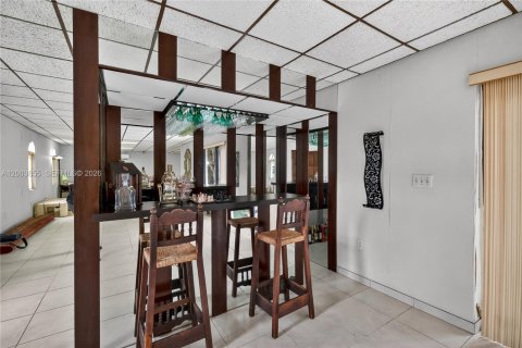 Villa ou maison à vendre à Miami Shores, Floride: 3 chambres, 266.26 m2 № 2069397 - photo 29
