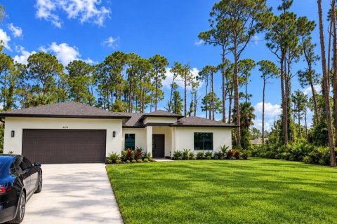 Villa ou maison à North Port, Floride 3 chambres, 158.49 m2 № 2386444