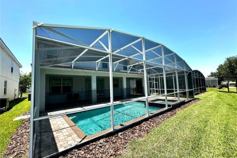 House in Davenport, Florida 8 bedrooms, 363.15 sq.m. № 1721377 - photo 6