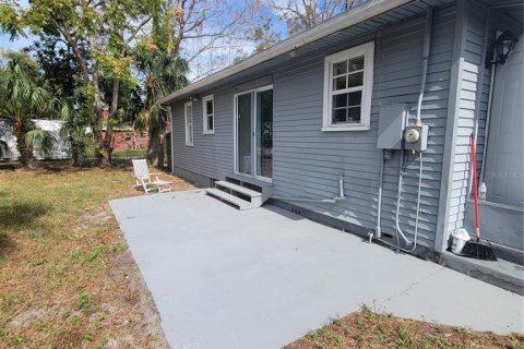 House in Hudson, Florida 2 bedrooms, 98.38 sq.m. № 1903872 - photo 14