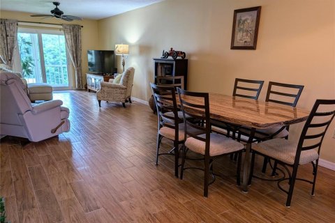 Condo in Bradenton, Florida, 2 bedrooms  № 1918043 - photo 13