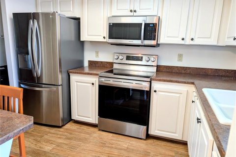 Condo in Bradenton, Florida, 2 bedrooms  № 1918043 - photo 4