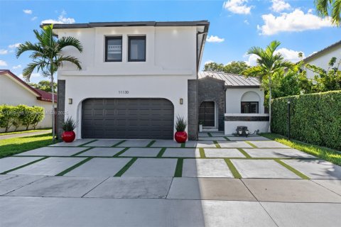 Casa en venta en Miami, Florida, 4 dormitorios, 198.44 m2 № 1888082 - foto 2