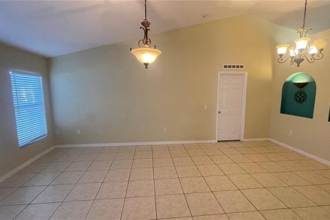 Casa en alquiler en Kissimmee, Florida, 4 dormitorios, 193.98 m2 № 1840343 - foto 19