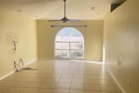 Casa en alquiler en Kissimmee, Florida, 4 dormitorios, 193.98 m2 № 1840343 - foto 20