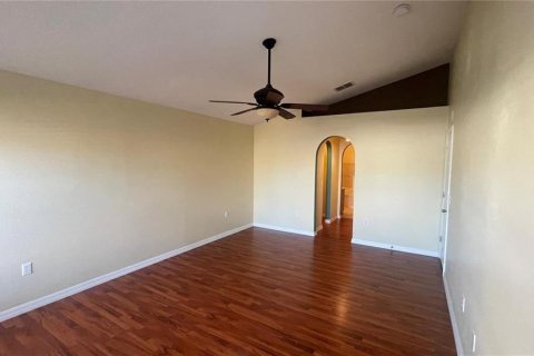 Casa en alquiler en Kissimmee, Florida, 4 dormitorios, 193.98 m2 № 1840343 - foto 26