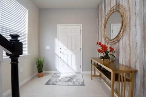 Casa en venta en Davenport, Florida, 7 dormitorios, 304.91 m2 № 2234511 - foto 3