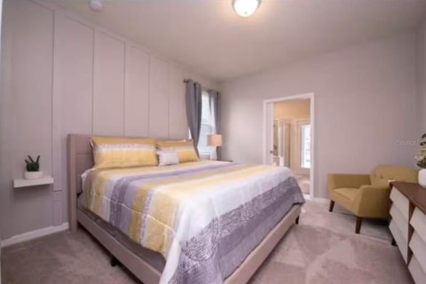 Casa en venta en Davenport, Florida, 7 dormitorios, 304.91 m2 № 2234511 - foto 12