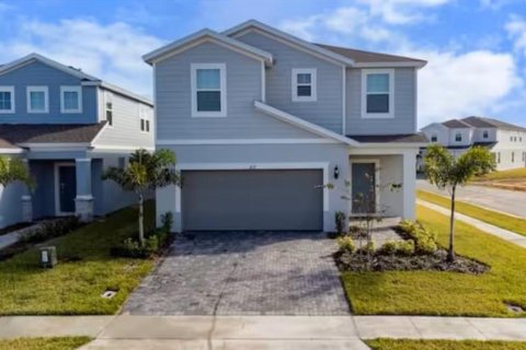 Casa en Davenport, Florida 7 dormitorios, 304.91 m2 № 2234511