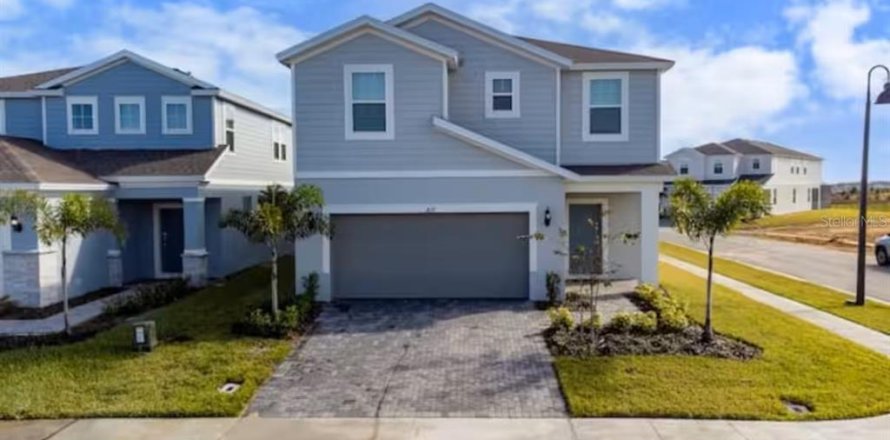Casa en Davenport, Florida 7 dormitorios, 304.91 m2 № 2234511