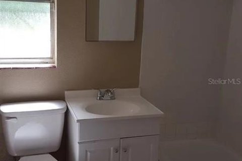 Casa en venta en Lakeland, Florida, 4 dormitorios, 106.47 m2 № 2230955 - foto 8