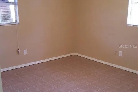 Casa en venta en Lakeland, Florida, 4 dormitorios, 106.47 m2 № 2230955 - foto 7