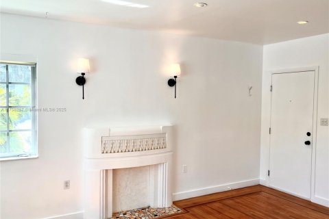 Купить кондоминиум в Майами-Бич, Флорида 1 спальня, 49.05м2, № 1929136 - фото 2