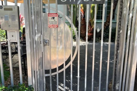 Купить кондоминиум в Майами-Бич, Флорида 1 спальня, 49.05м2, № 1929136 - фото 17