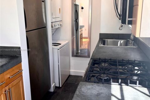 Купить кондоминиум в Майами-Бич, Флорида 1 спальня, 49.05м2, № 1929136 - фото 9