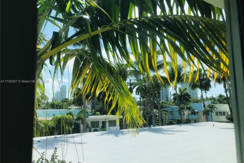 Купить кондоминиум в Майами-Бич, Флорида 1 спальня, 49.05м2, № 1929136 - фото 15