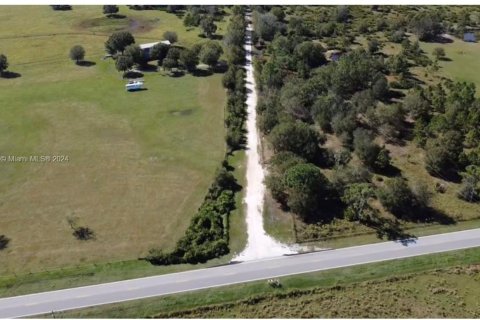 Commercial property in Sebring, Florida № 1984839 - photo 25