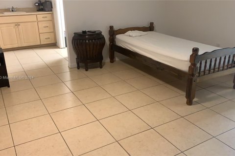 Commercial property in Sebring, Florida № 1984839 - photo 9