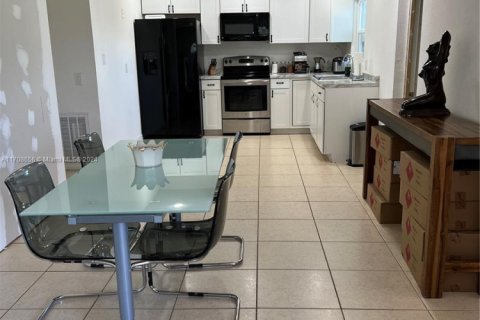 Commercial property in Sebring, Florida № 1984839 - photo 6