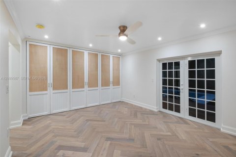Villa ou maison à vendre à Coral Gables, Floride: 3 chambres, 211.17 m2 № 2069088 - photo 19
