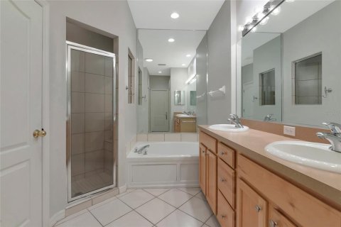 Casa en venta en Lakewood Ranch, Florida, 3 dormitorios, 160.72 m2 № 1524716 - foto 17