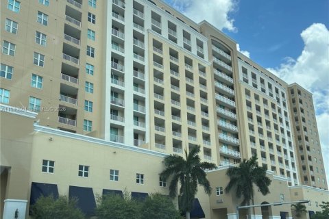 Apartment in Miami, Florida 2 bedrooms, 94.2 sq.m. № 1998114 - photo 2