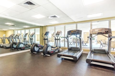 Apartment in Miami, Florida 2 bedrooms, 94.2 sq.m. № 1998114 - photo 18