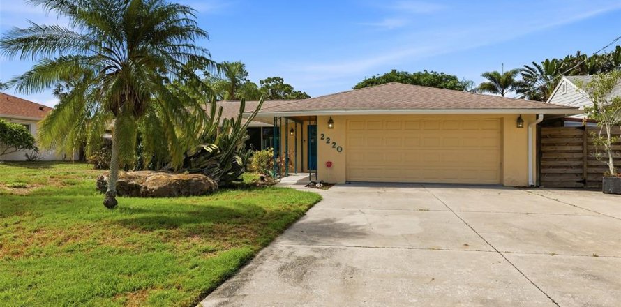 Casa en Sarasota, Florida 3 dormitorios, 150.97 m2 № 2207400