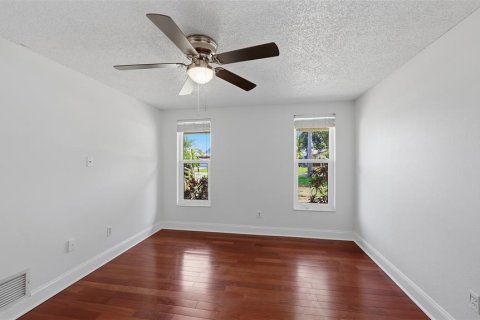 Casa en venta en Sarasota, Florida, 3 dormitorios, 150.97 m2 № 2207400 - foto 29