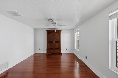Casa en venta en Sarasota, Florida, 3 dormitorios, 150.97 m2 № 2207400 - foto 16