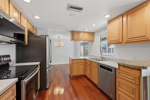 Casa en venta en Sarasota, Florida, 3 dormitorios, 150.97 m2 № 2207400 - foto 11