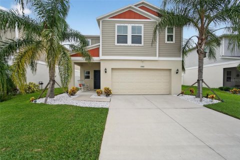 House in Riverview, Florida 5 bedrooms, 230.3 sq.m. № 1913529 - photo 1