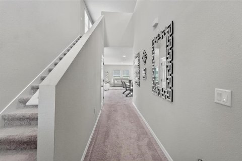 House in Riverview, Florida 5 bedrooms, 230.3 sq.m. № 1913529 - photo 5