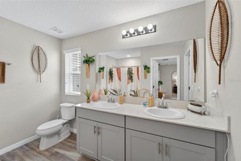 House in Riverview, Florida 5 bedrooms, 230.3 sq.m. № 1913529 - photo 27