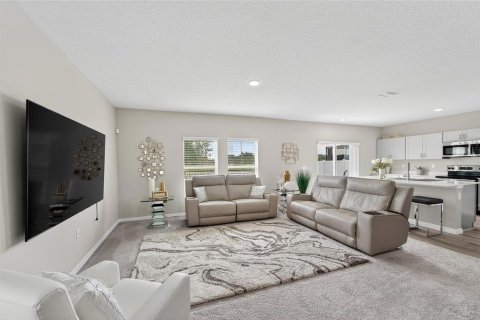 House in Riverview, Florida 5 bedrooms, 230.3 sq.m. № 1913529 - photo 10