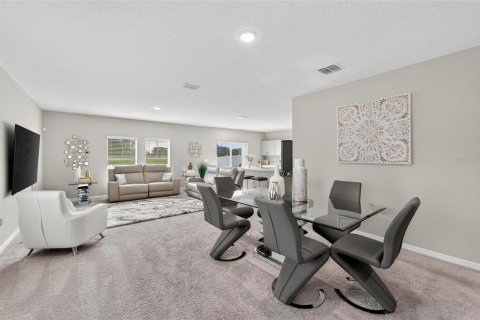 House in Riverview, Florida 5 bedrooms, 230.3 sq.m. № 1913529 - photo 9