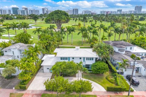 Земельный участок в Майами-Бич, Флорида № 2008426