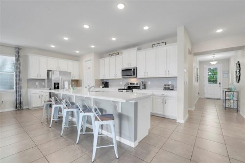 House in SOLARA RESORT in Kissimmee, Florida 9 bedrooms, 405.33 sq.m. № 2150946 - photo 7