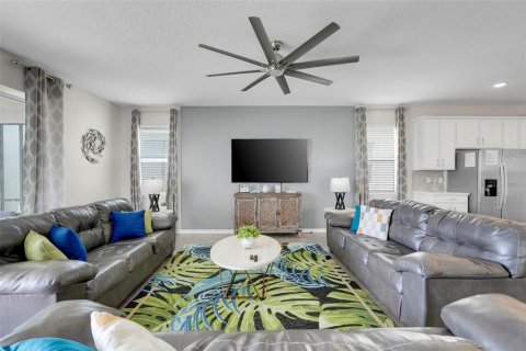 House in SOLARA RESORT in Kissimmee, Florida 9 bedrooms, 405.33 sq.m. № 2150946 - photo 11