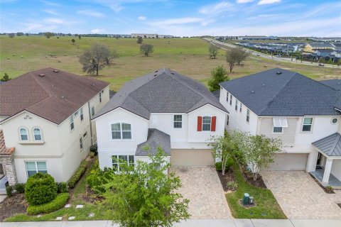House in SOLARA RESORT in Kissimmee, Florida 9 bedrooms, 405.33 sq.m. № 2150946 - photo 3