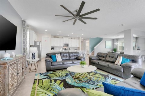 House in SOLARA RESORT in Kissimmee, Florida 9 bedrooms, 405.33 sq.m. № 2150946 - photo 10
