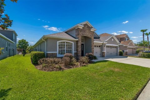 House in Wesley Chapel, Florida 5 bedrooms, 311.97 sq.m. № 2224747 - photo 6